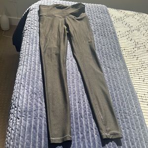 Lululemon high rise tight 28”